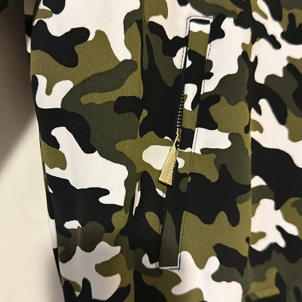 NWT Michael Kors Jacket - Size Medium - Picture 2 of 5